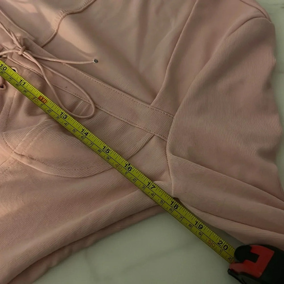 M.n.i Long Sleeve Laceup Size M soft Pink - Picture 9 of 9
